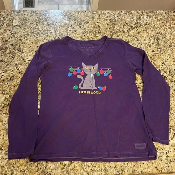 Life is Good Crusher t-shirt cat with Christmas ornaments graphic size S - Picture 1 of 7